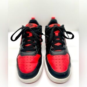 4.5Y Nike Court Borough Low Recraft